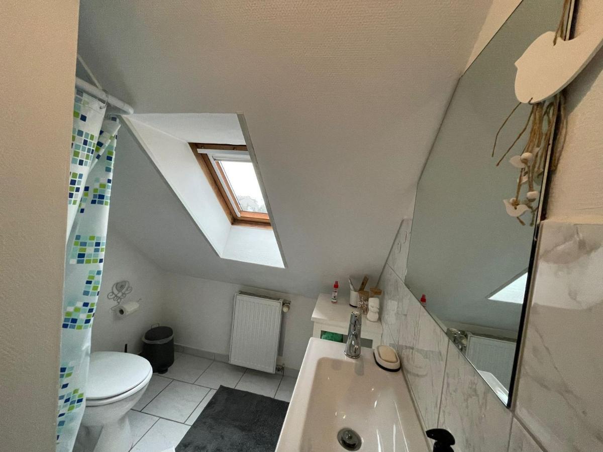 7-24 Self-Check-In - 120Qm - 5 Rooms - 2 Bathrooms - Kitchen - Free Parking - Yihapartment Hannover Esterno foto